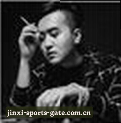 李菲